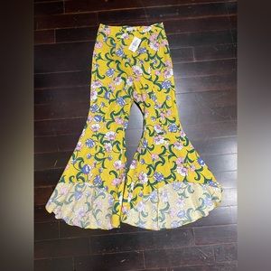 Moon River, Floral, High/Low Flare Pants XS